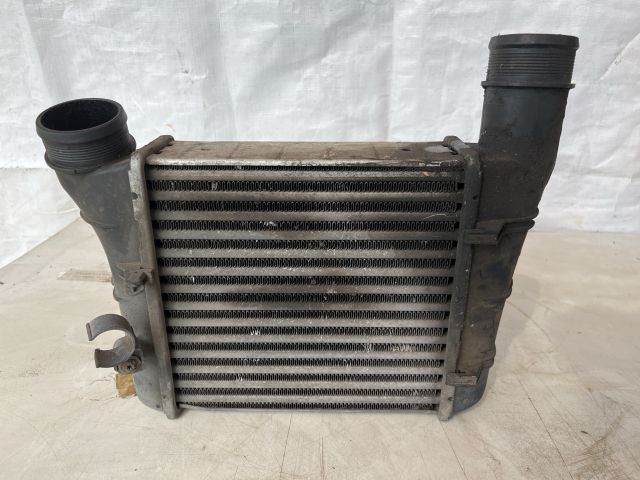 bontott AUDI A4 B6 Intercooler