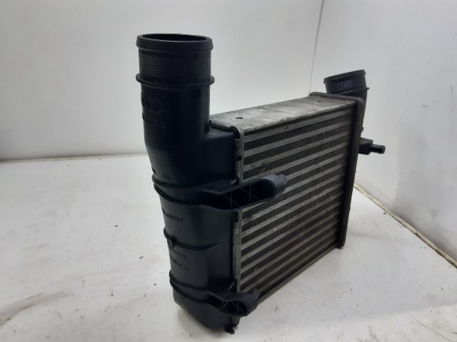 bontott AUDI A4 B6 Intercooler