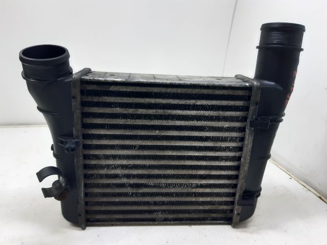 bontott AUDI A4 B6 Intercooler