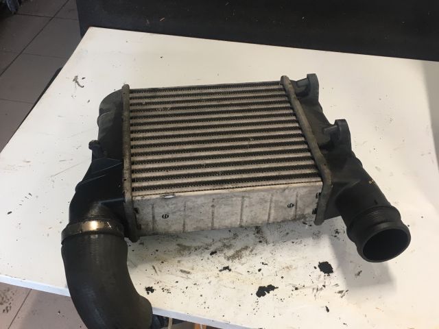 bontott AUDI A4 B6 Intercooler