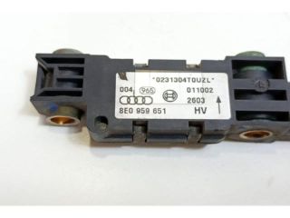 bontott AUDI A4 B6 Jeladó (Magában)