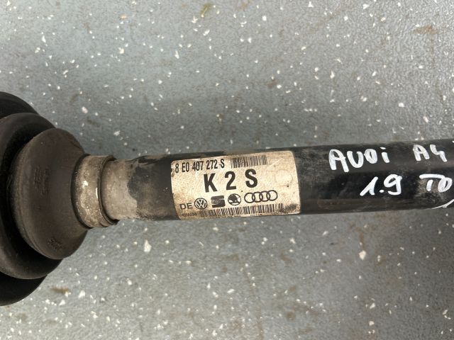 bontott AUDI A4 B6 Jobb Féltengely