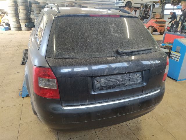 bontott AUDI A4 B6 Jobb hátsó Féknyereg Munkahengerrel