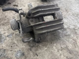 bontott AUDI A4 B6 Jobb hátsó Féknyereg Munkahengerrel