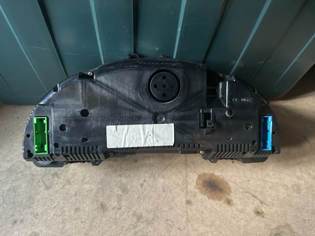 bontott AUDI A4 B6 Kilométeróra