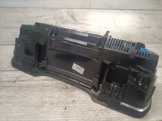 bontott AUDI A4 B6 Kilométeróra