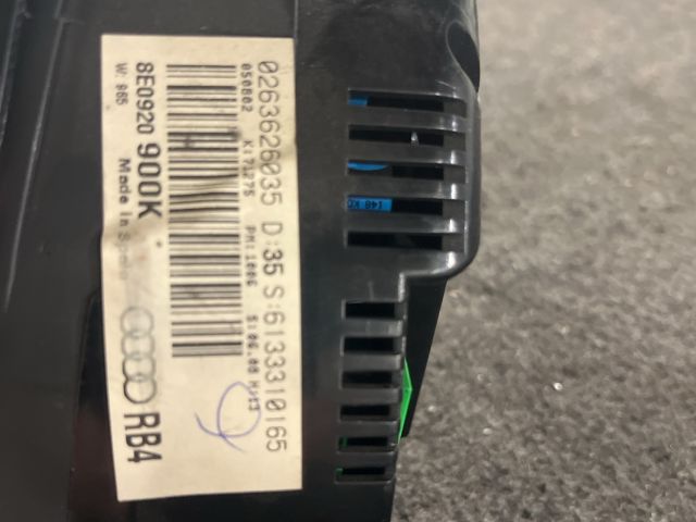 bontott AUDI A4 B6 Kilométeróra