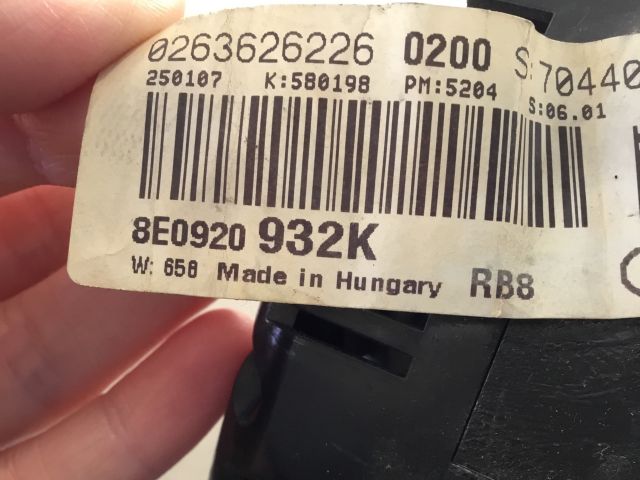 bontott AUDI A4 B6 Kilométeróra