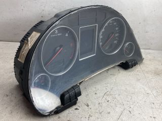 bontott AUDI A4 B6 Kilométeróra