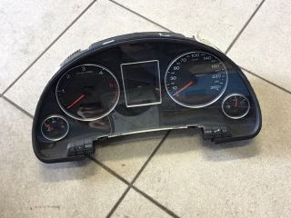 bontott AUDI A4 B6 Kilométeróra