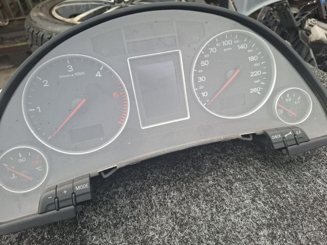 bontott AUDI A4 B6 Kilométeróra