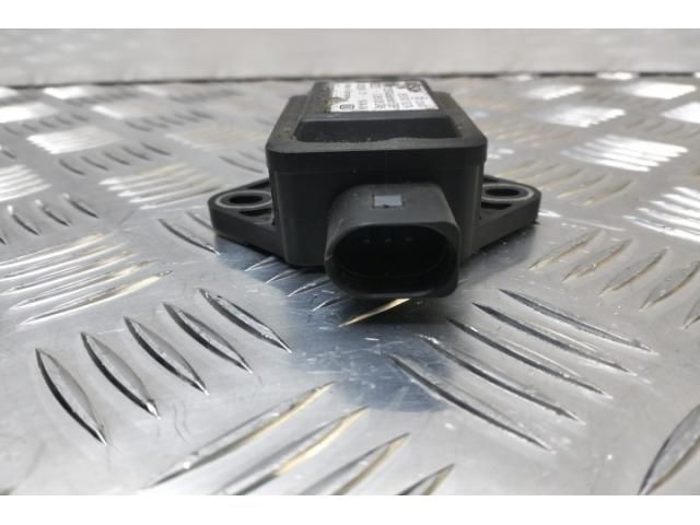 bontott AUDI A4 B6 Kipörgésgátló Elektronika