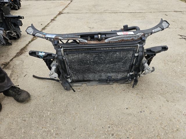 bontott AUDI A4 B6 Komplett Homlokfal (Részeivel)