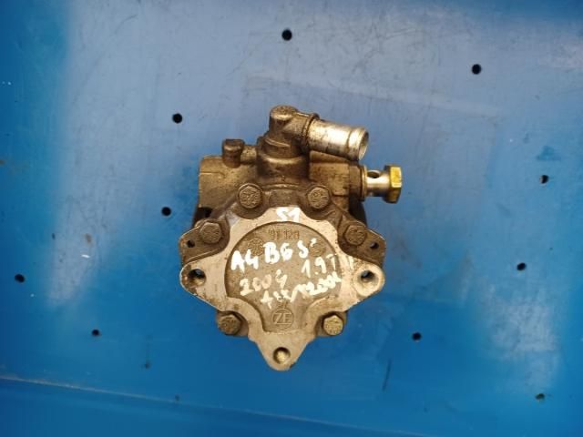 bontott AUDI A4 B6 Kormányszervó Motor (Hidraulikus)