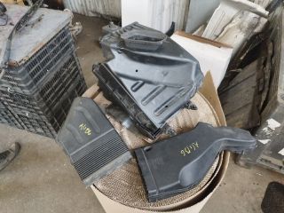 bontott AUDI A4 B6 Légszűrő Ház