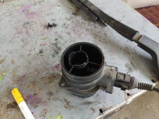 bontott AUDI A4 B6 Légtömegmérő