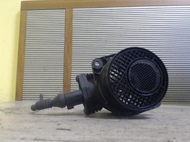 bontott AUDI A4 B6 Légtömegmérő