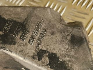 bontott AUDI A4 B6 Motor Tartó Bak Bal