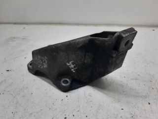 bontott AUDI A4 B6 Motor Tartó Bak Bal