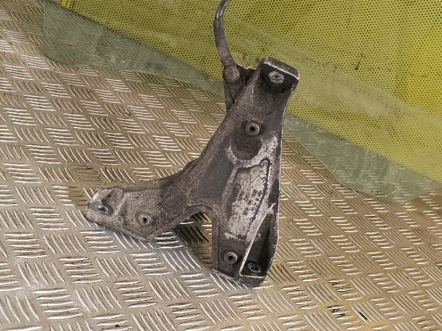 bontott AUDI A4 B6 Motor Tartó Bak (Fém)