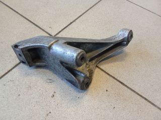 bontott AUDI A4 B6 Motor Tartó Bak (Pozíciófüggetlen)