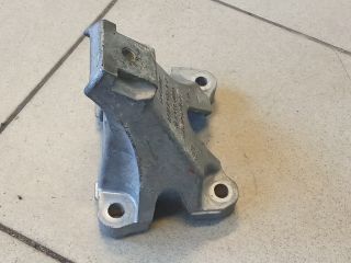 bontott AUDI A4 B6 Motor Tartó Bak (Pozíciófüggetlen)