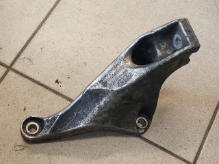 bontott AUDI A4 B6 Motor Tartó Bak (Pozíciófüggetlen)