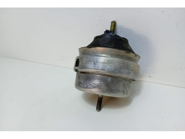 bontott AUDI A4 B6 Motor Tartó Bak (Pozíciófüggetlen)