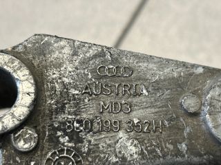 bontott AUDI A4 B6 Motor Tartó Bak (Pozíciófüggetlen)