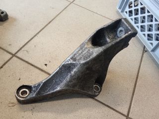 bontott AUDI A4 B6 Motor Tartó Bak (Pozíciófüggetlen)