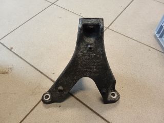 bontott AUDI A4 B6 Motor Tartó Bak (Pozíciófüggetlen)