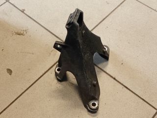 bontott AUDI A4 B6 Motor Tartó Bak (Pozíciófüggetlen)