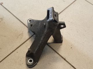 bontott AUDI A4 B6 Motor Tartó Bak (Pozíciófüggetlen)