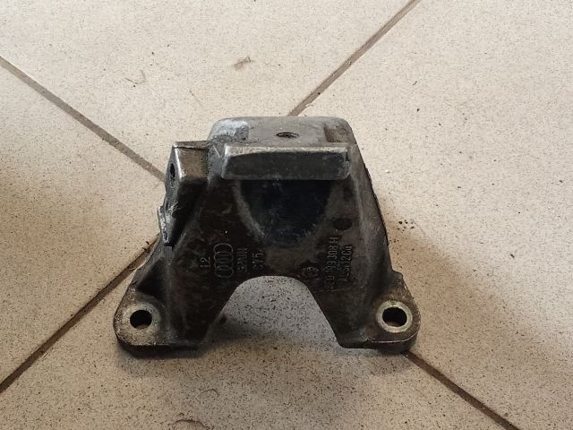 bontott AUDI A4 B6 Motor Tartó Bak (Pozíciófüggetlen)