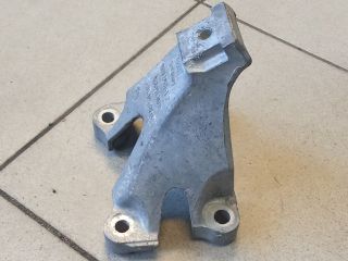bontott AUDI A4 B6 Motor Tartó Bak (Pozíciófüggetlen)