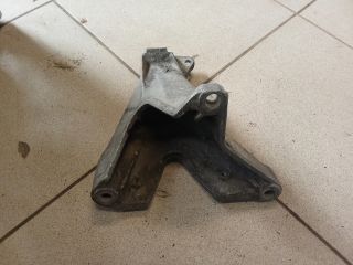 bontott AUDI A4 B6 Motor Tartó Bak (Pozíciófüggetlen)