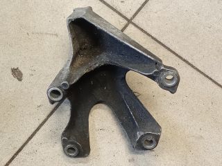 bontott AUDI A4 B6 Motor Tartó Bak (Pozíciófüggetlen)
