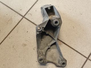 bontott AUDI A4 B6 Motor Tartó Bak (Pozíciófüggetlen)