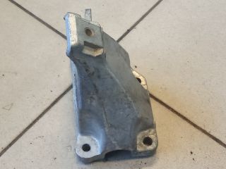 bontott AUDI A4 B6 Motor Tartó Bak (Pozíciófüggetlen)