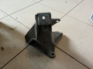 bontott AUDI A4 B6 Motor Tartó Bak (Pozíciófüggetlen)