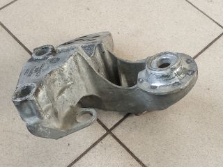 bontott AUDI A4 B6 Motor Tartó Bak (Pozíciófüggetlen)