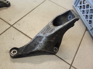 bontott AUDI A4 B6 Motor Tartó Bak (Pozíciófüggetlen)