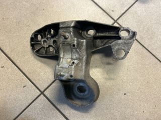bontott AUDI A4 B6 Motor Tartó Bak (Pozíciófüggetlen)
