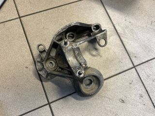 bontott AUDI A4 B6 Motor Tartó Bak (Pozíciófüggetlen)