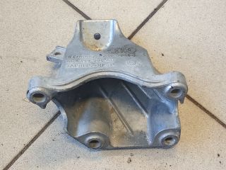 bontott AUDI A4 B6 Motor Tartó Bak (Pozíciófüggetlen)