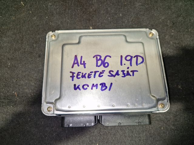 bontott AUDI A4 B6 Motorvezérlő