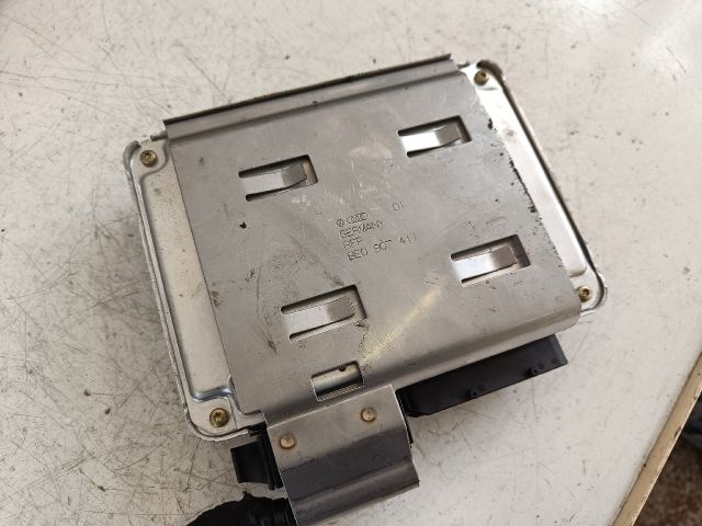 bontott AUDI A4 B6 Motorvezérlő