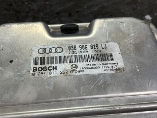 bontott AUDI A4 B6 Motorvezérlő