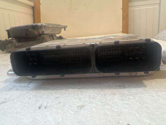 bontott AUDI A4 B6 Motorvezérlő