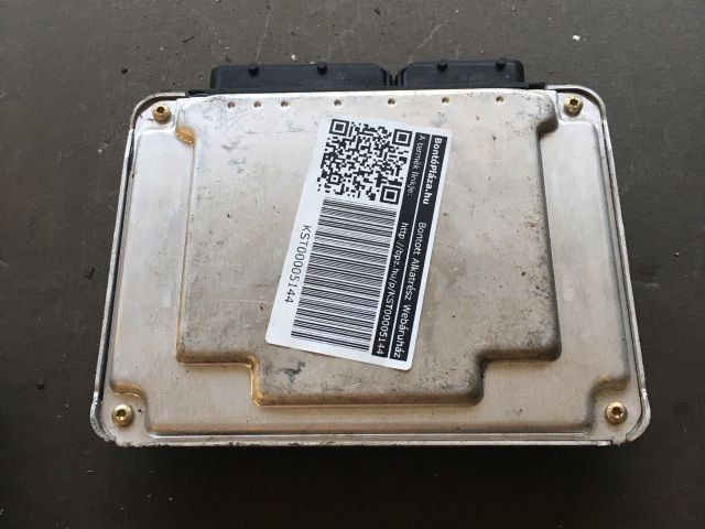 bontott AUDI A4 B6 Motorvezérlő